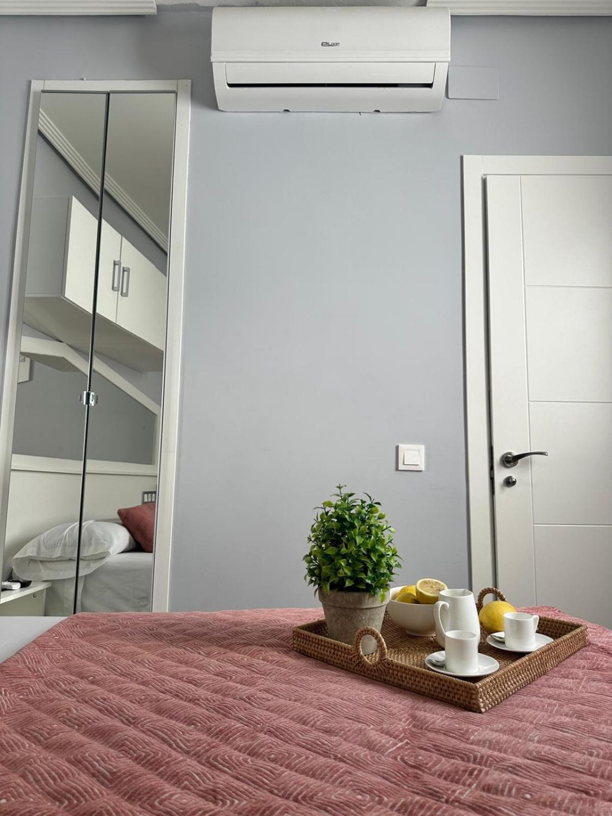 Apartamento Piso Madrid Centro 5 Min Andando Gran Via Exterior foto